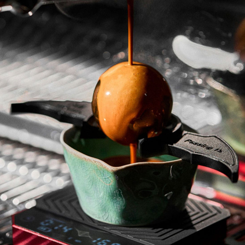 
                      
                        Bat-shaped Iceball Holder
                      
                    