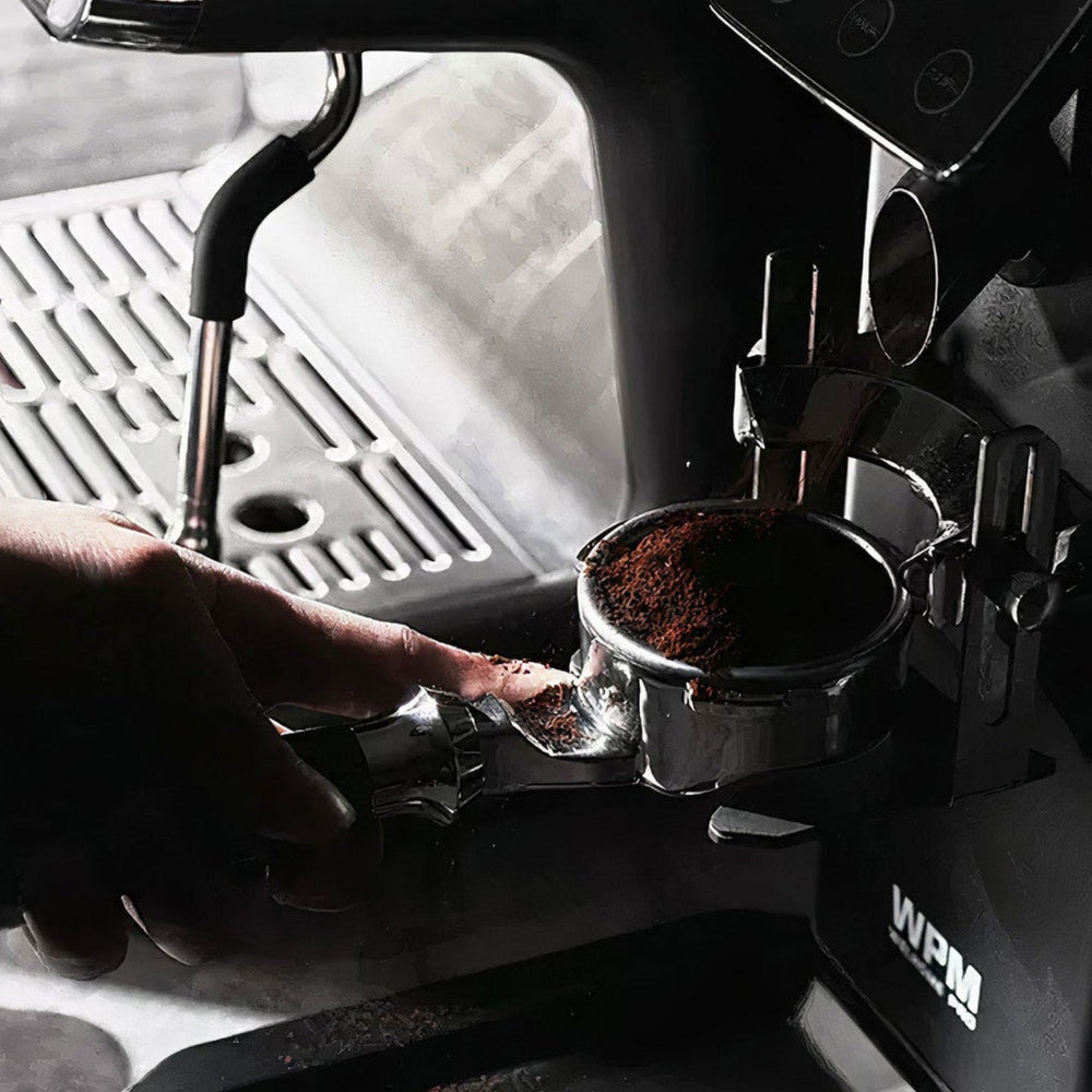 
                      
                        Italian Handle Bottomless Portafilter
                      
                    