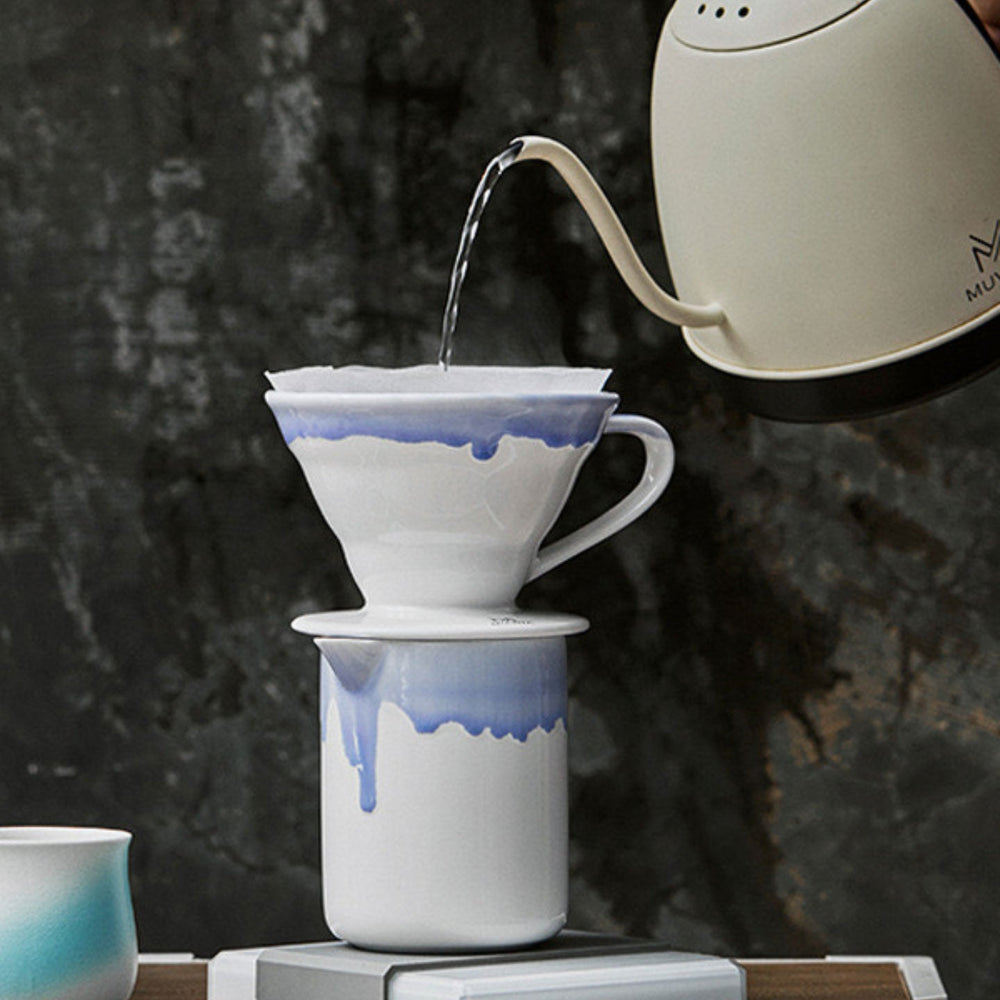 
                      
                        Ceramic Pour-Over Dripper - V60
                      
                    